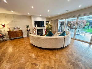 Photo 4- click for photo gallery